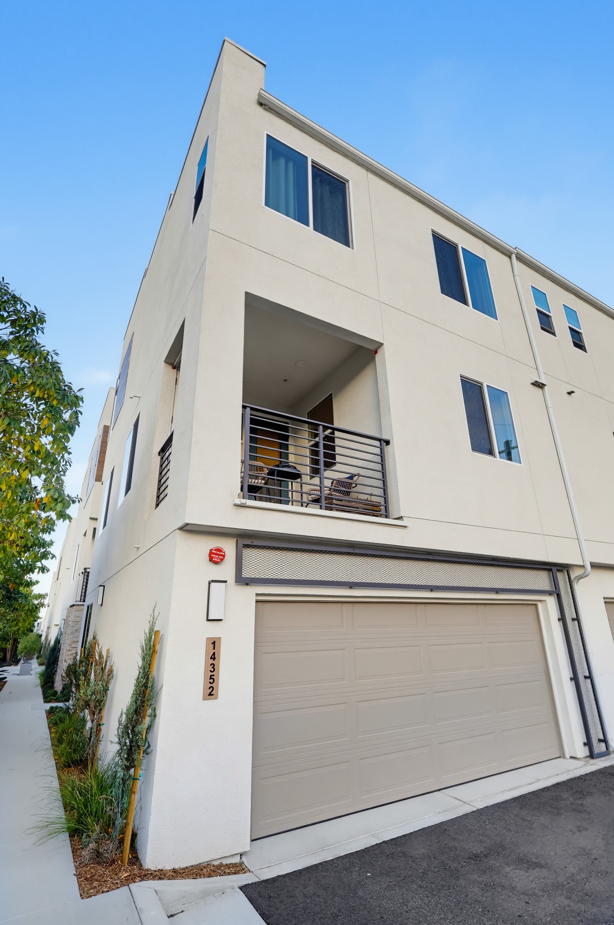 Virtual tour photo 62 of 63 for 14352 Andean Wy