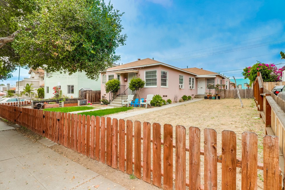 Virtual tour photo 3 of 28 for 1436 Hornblend St