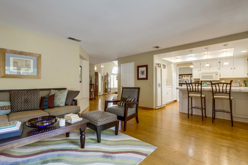 Virtual tour photo 15 of 44 for 14376 La Harina Ct