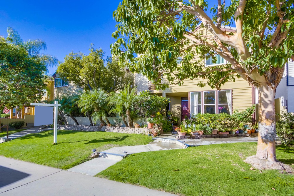 Virtual tour photo 3 of 35 for 1438 Thomas Ave