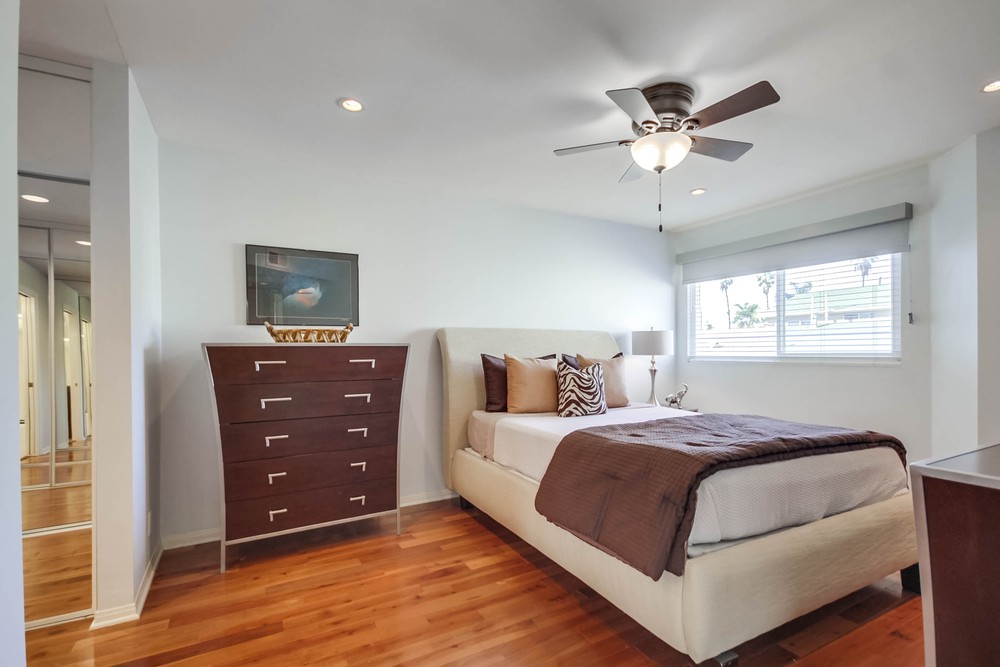Virtual tour photo 20 of 35 for 1438 Thomas Ave