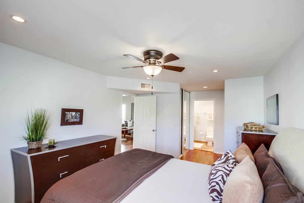 Virtual tour photo 23 of 35 for 1438 Thomas Ave