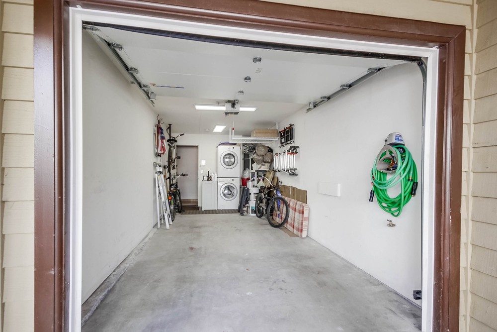 Virtual tour photo 34 of 35 for 1438 Thomas Ave