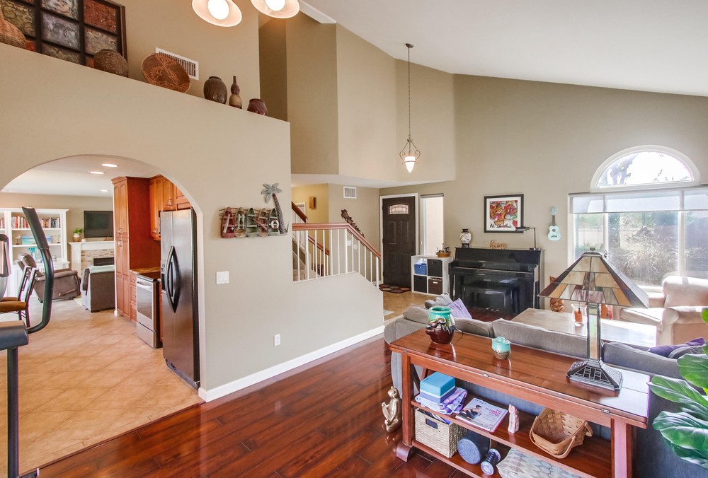 Virtual tour photo 9 of 59 for 14384 La Harina Ct