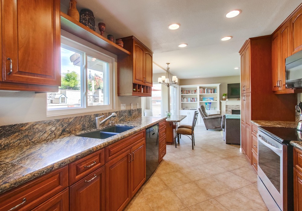 Virtual tour photo 23 of 59 for 14384 La Harina Ct