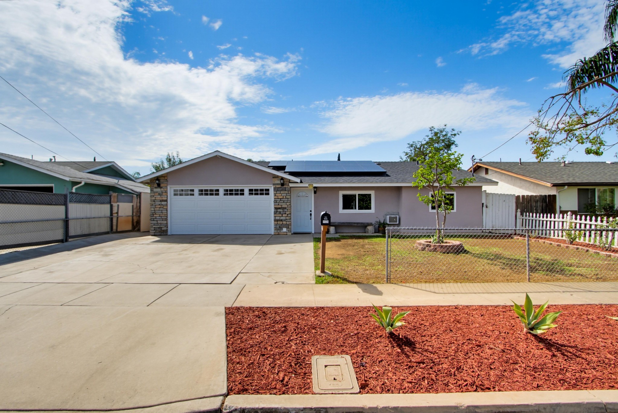 Virtual tour photo 1 of 41 for 1439 E Mission Ave