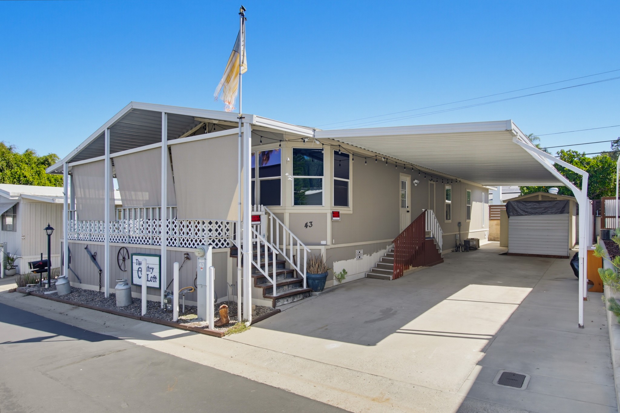 Virtual tour photo 1 of 61 for 1440 S Orange Ave