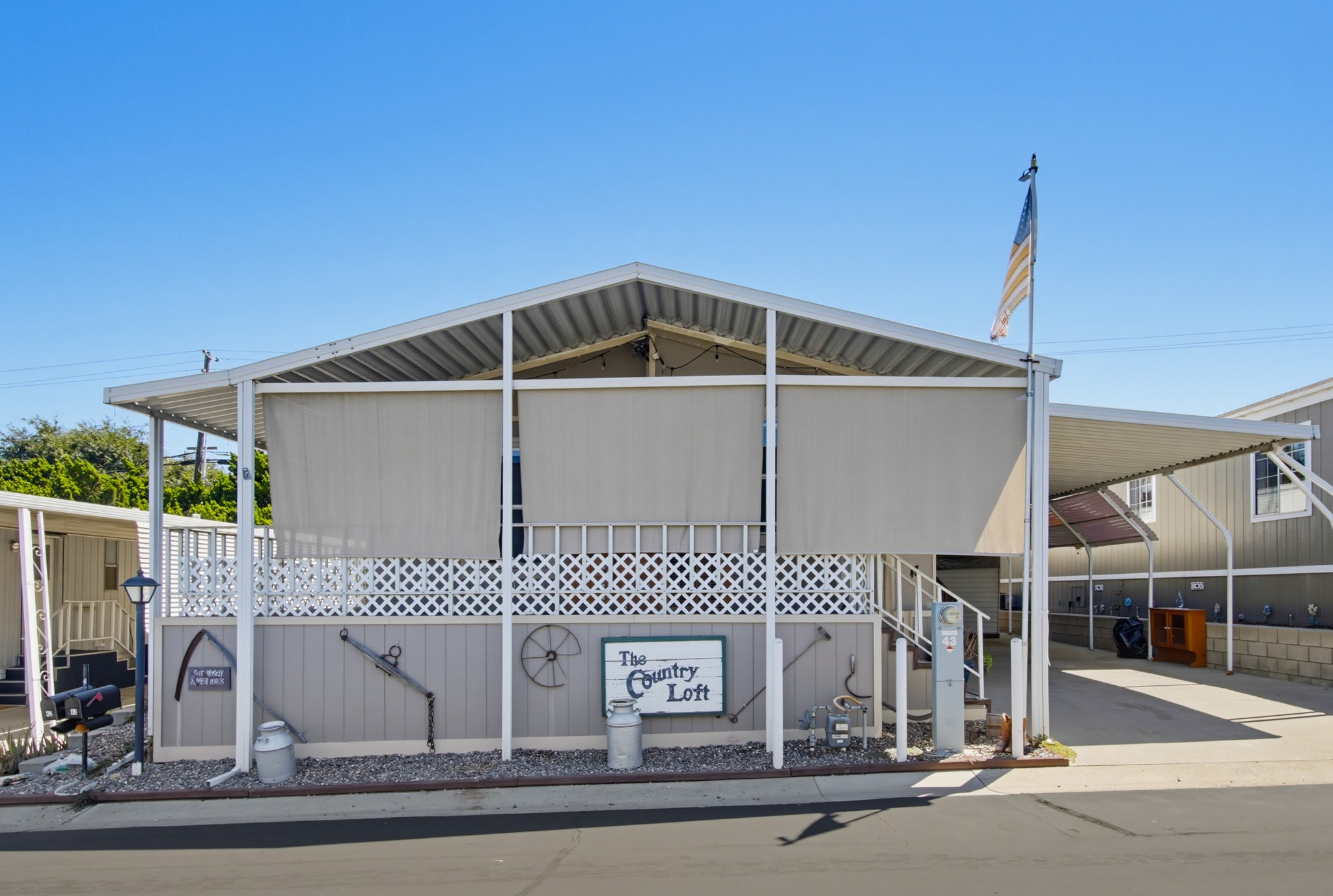 Virtual tour photo 3 of 61 for 1440 S Orange Ave