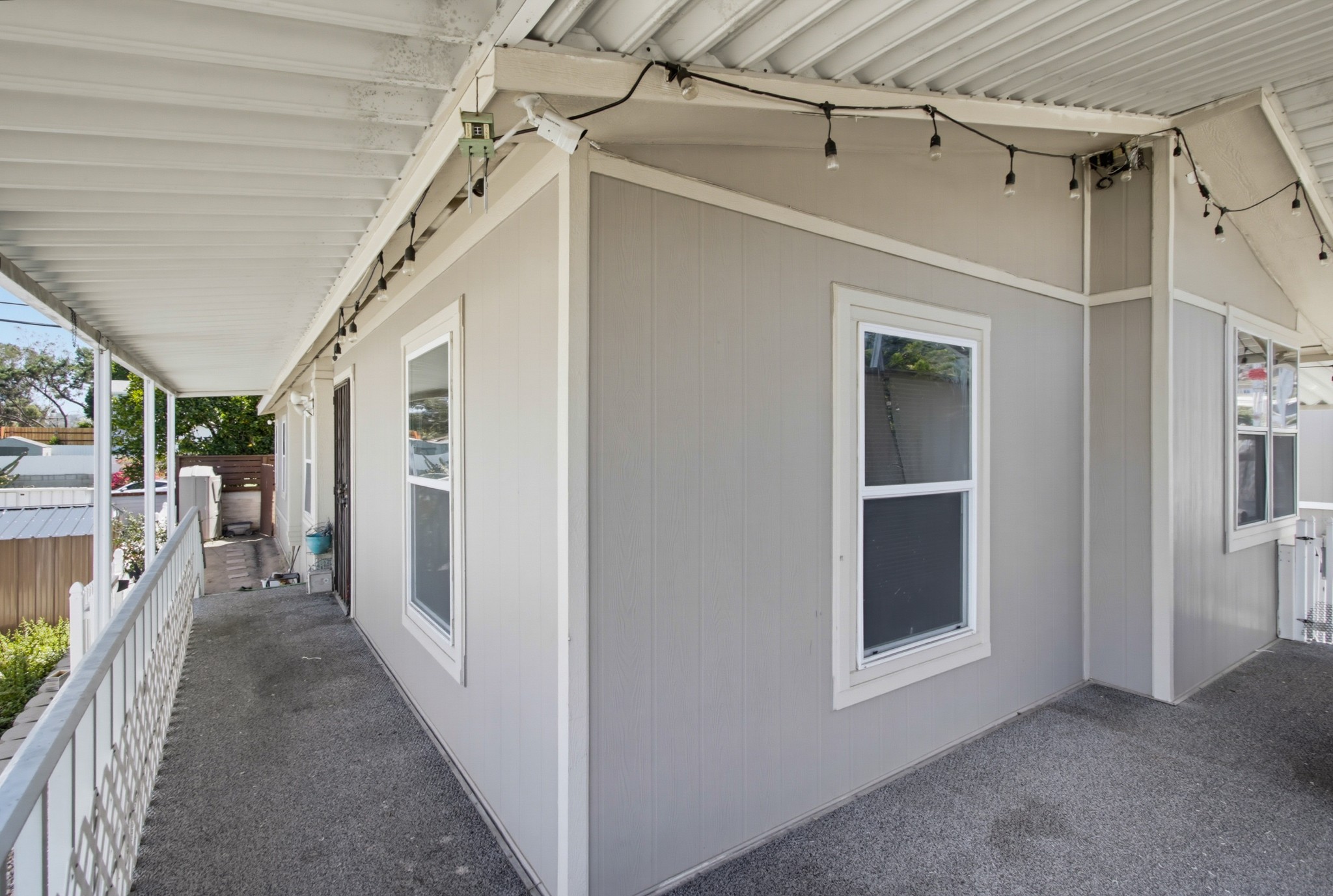 Virtual tour photo 5 of 61 for 1440 S Orange Ave