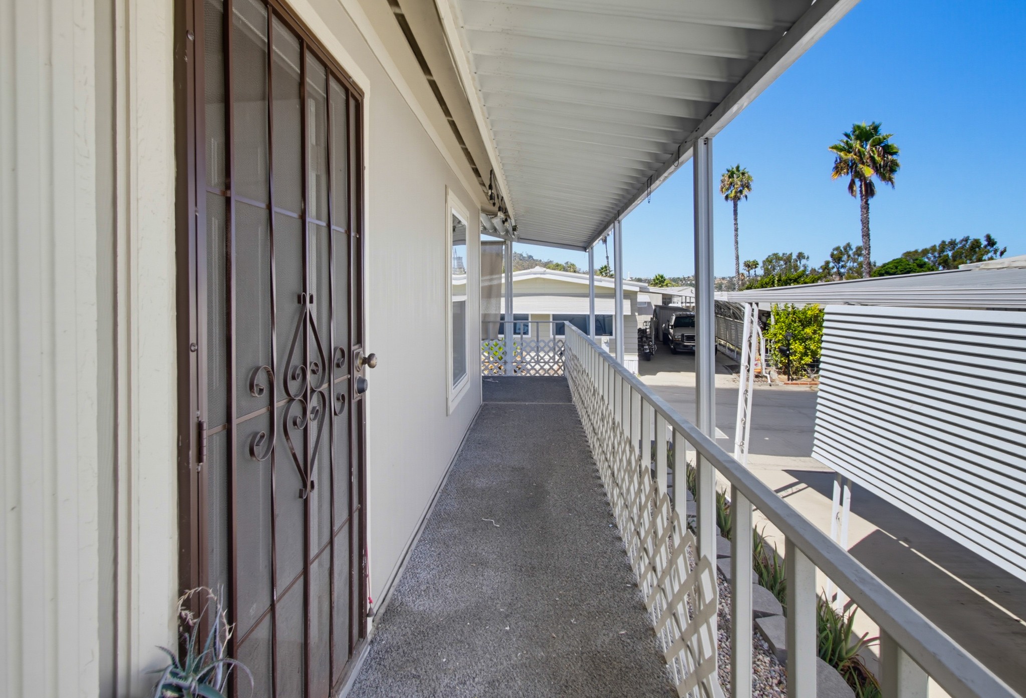 Virtual tour photo 6 of 61 for 1440 S Orange Ave