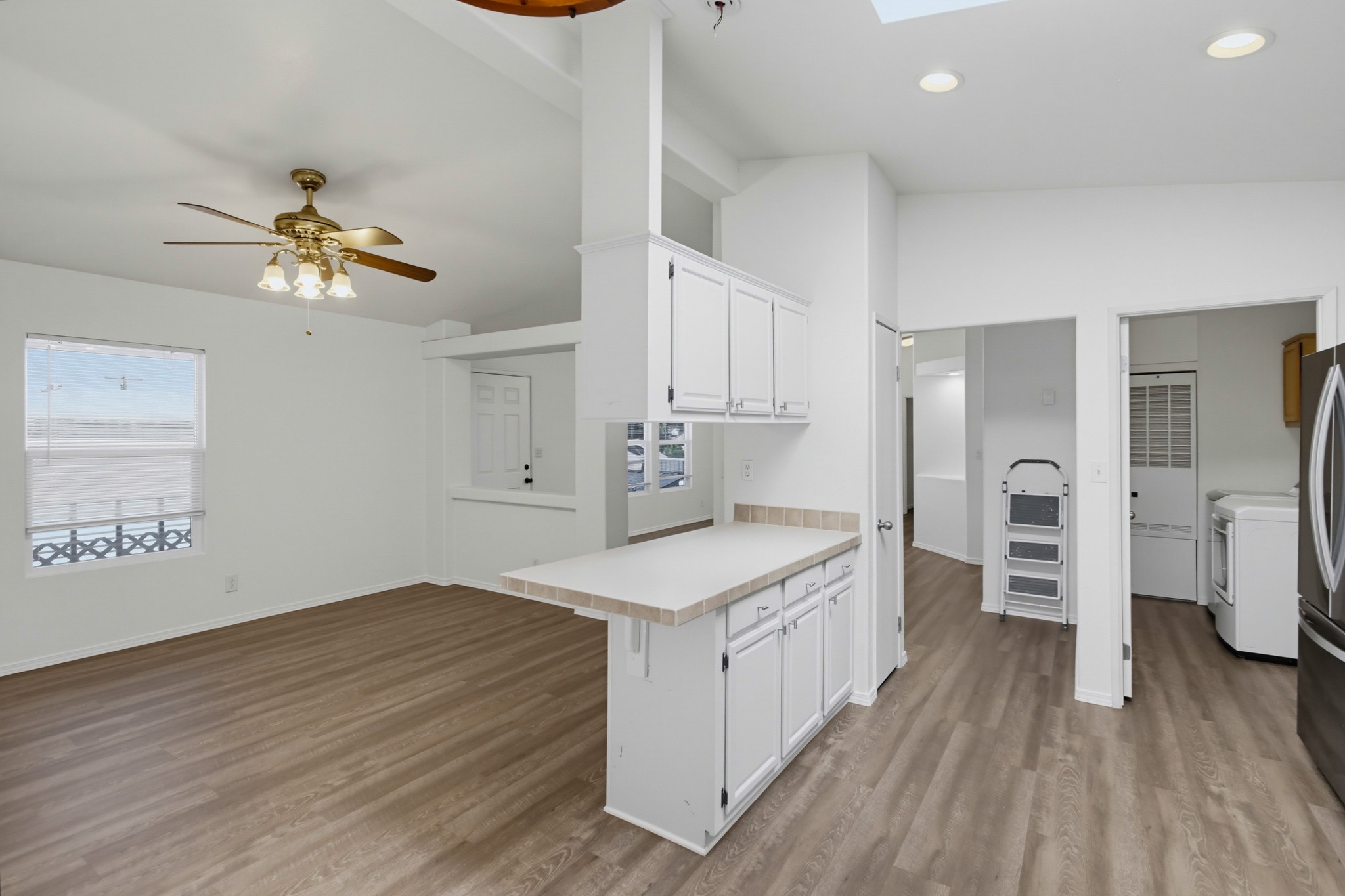 Virtual tour photo 16 of 61 for 1440 S Orange Ave