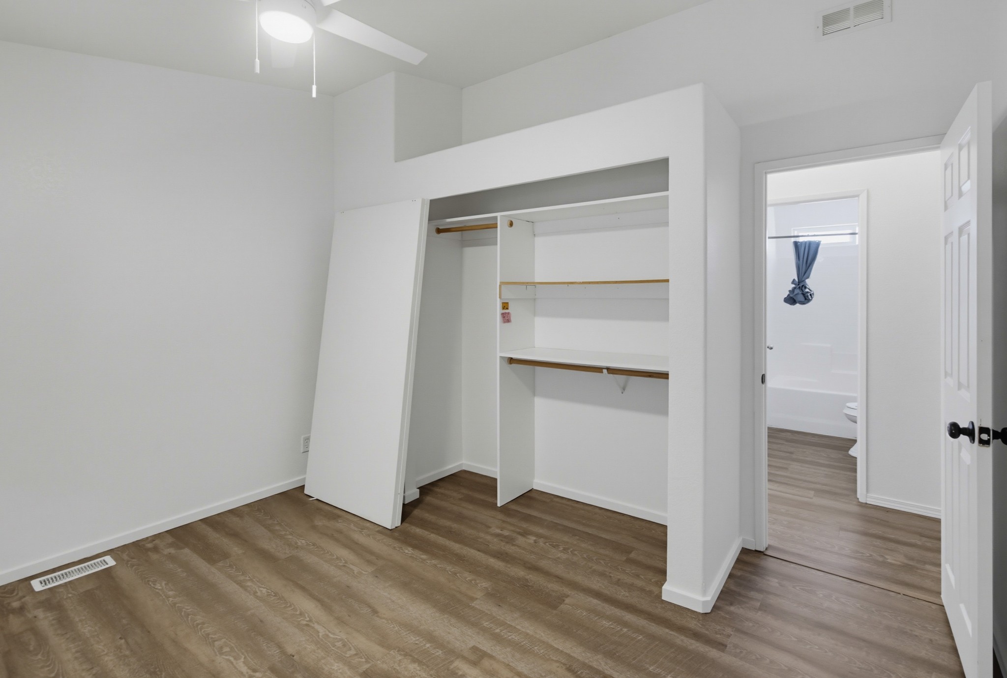 Virtual tour photo 33 of 61 for 1440 S Orange Ave