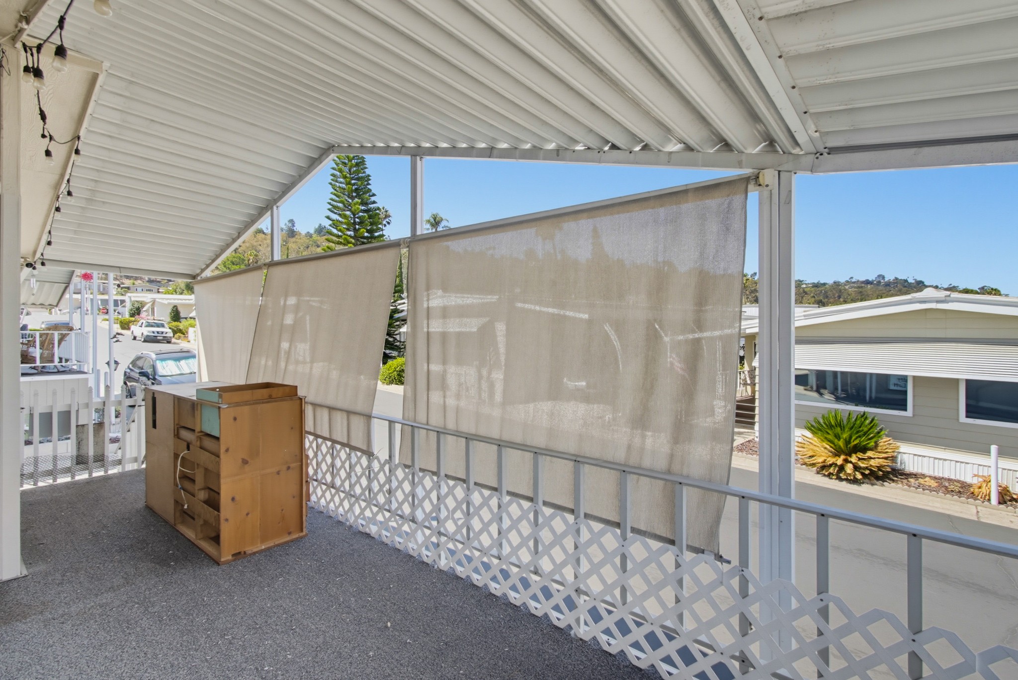 Virtual tour photo 37 of 61 for 1440 S Orange Ave