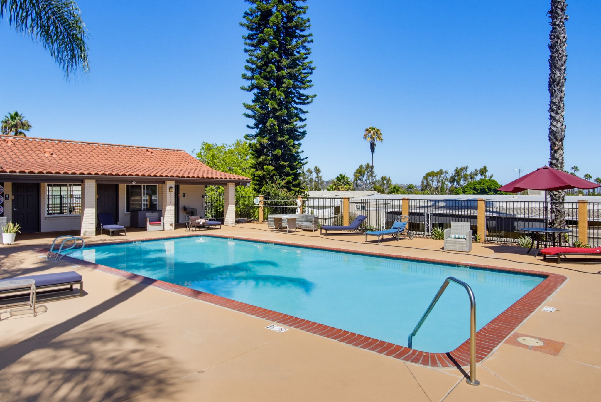 Virtual tour photo 52 of 61 for 1440 S Orange Ave