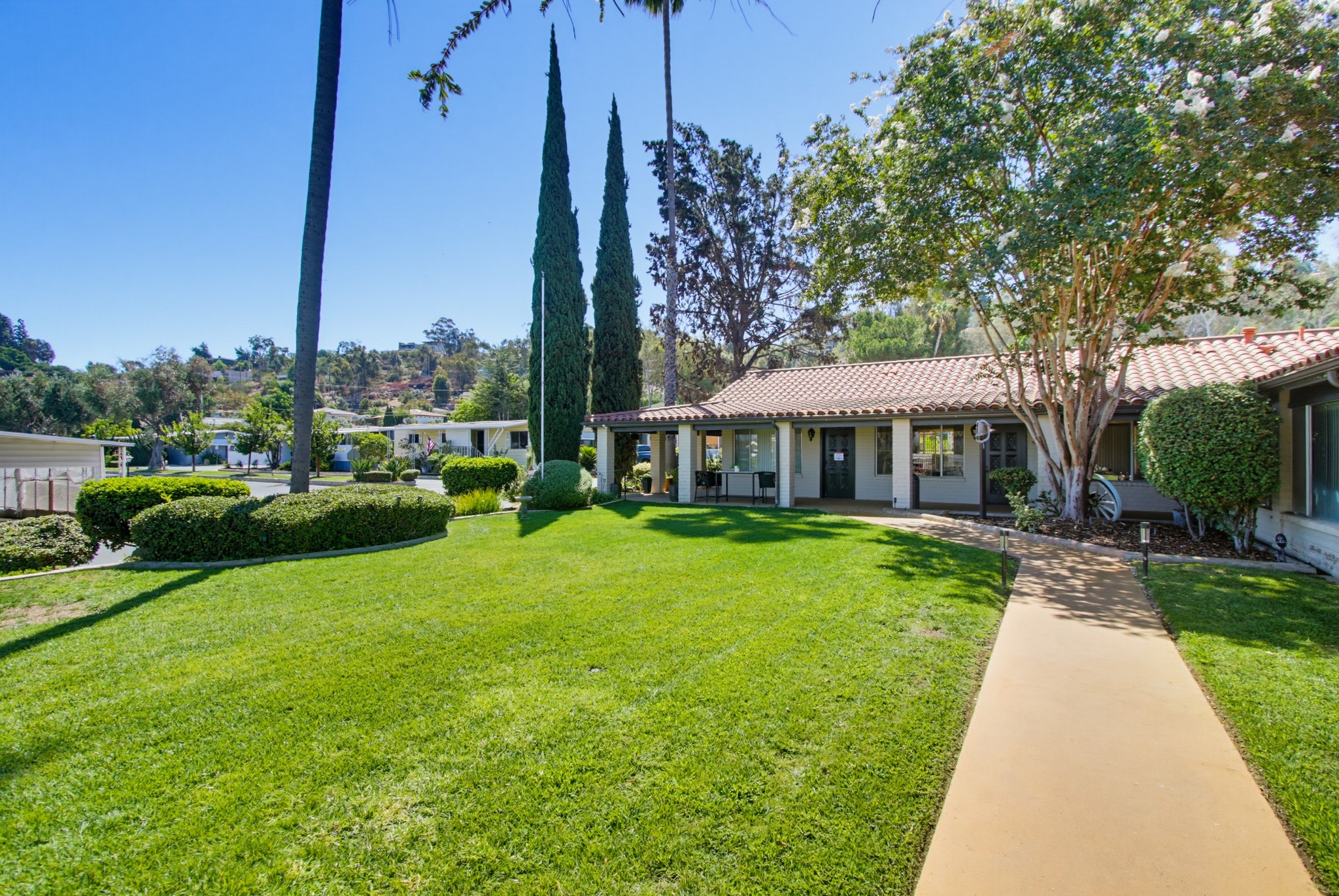 Virtual tour photo 54 of 61 for 1440 S Orange Ave