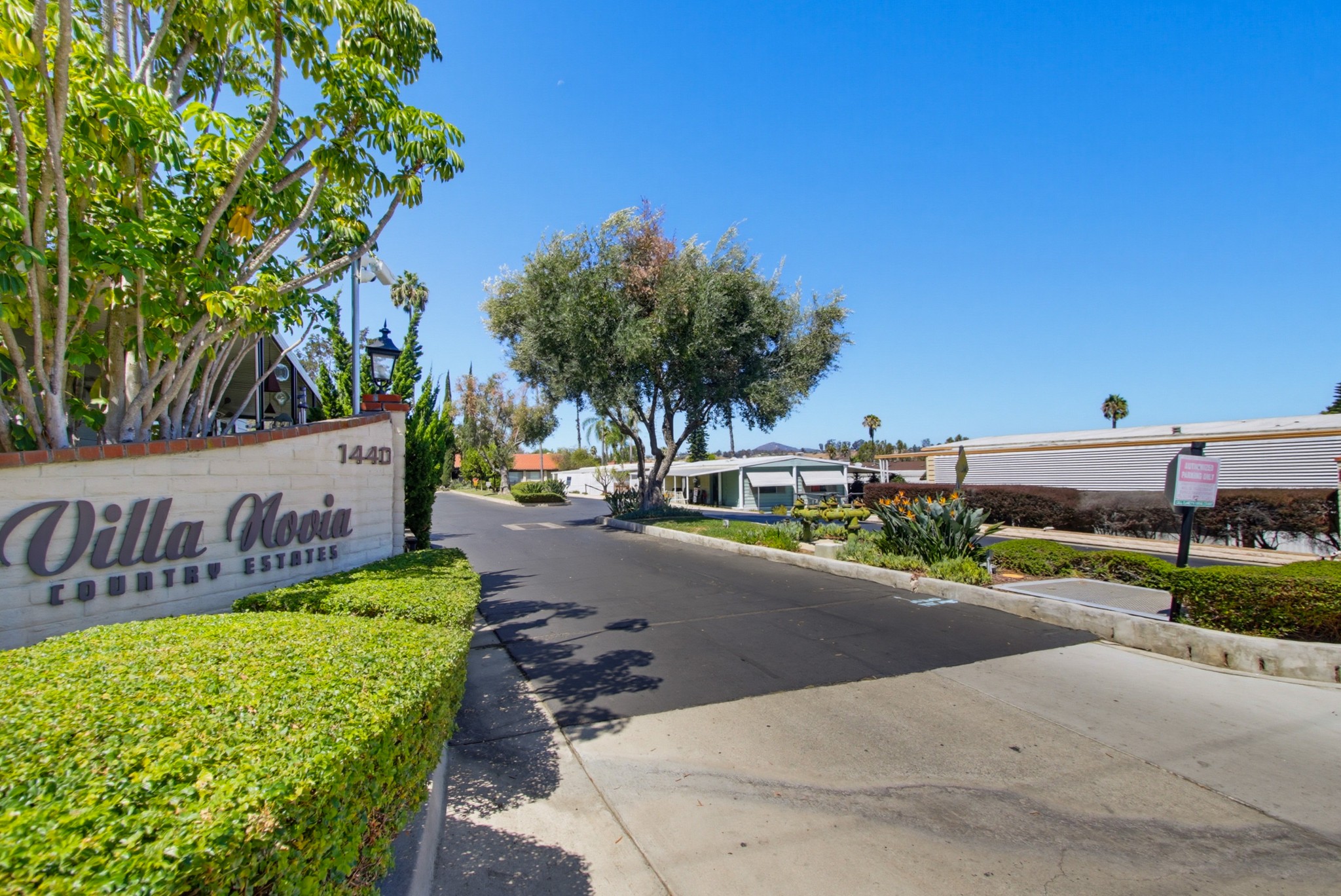 Virtual tour photo 56 of 61 for 1440 S Orange Ave