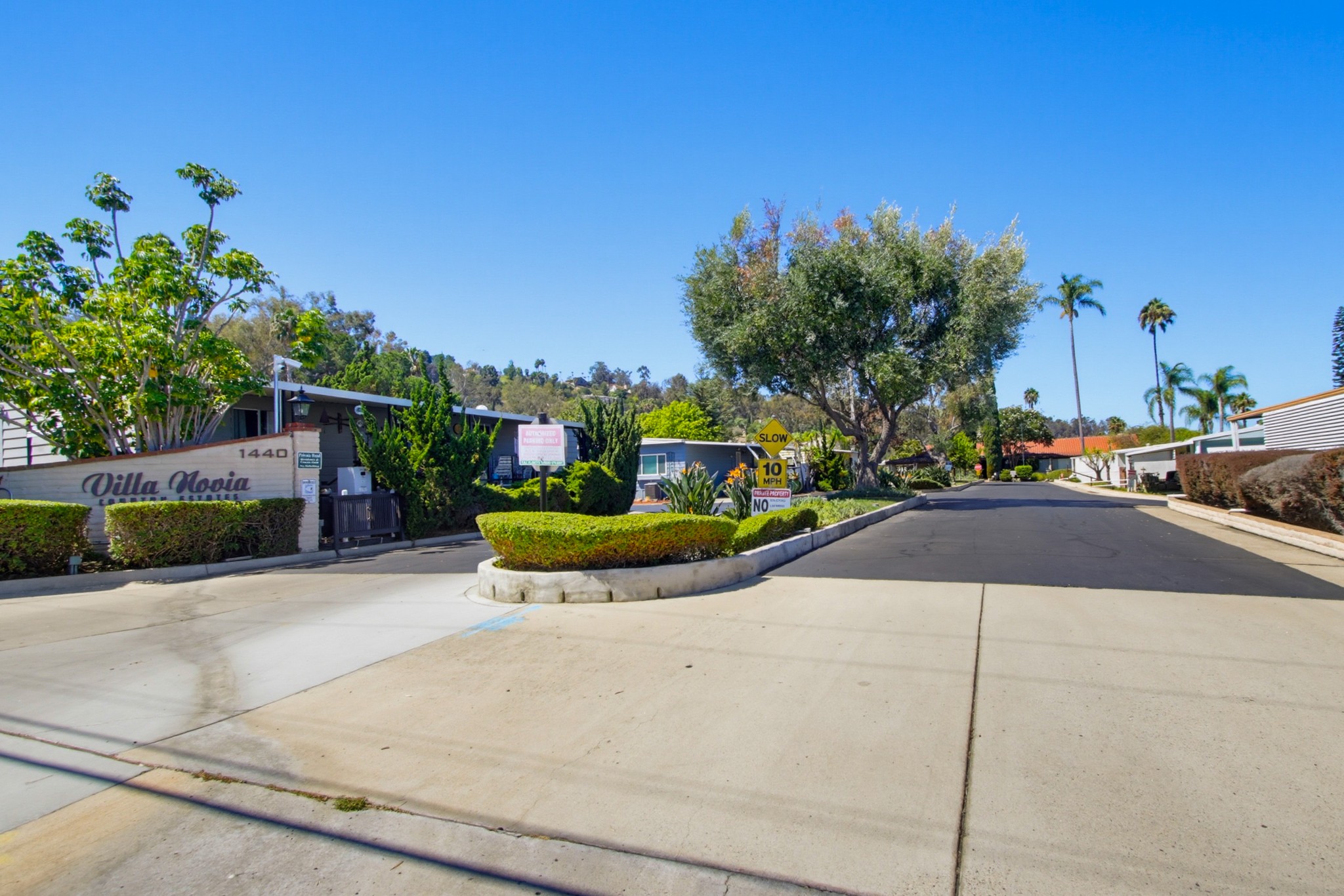 Virtual tour photo 58 of 61 for 1440 S Orange Ave