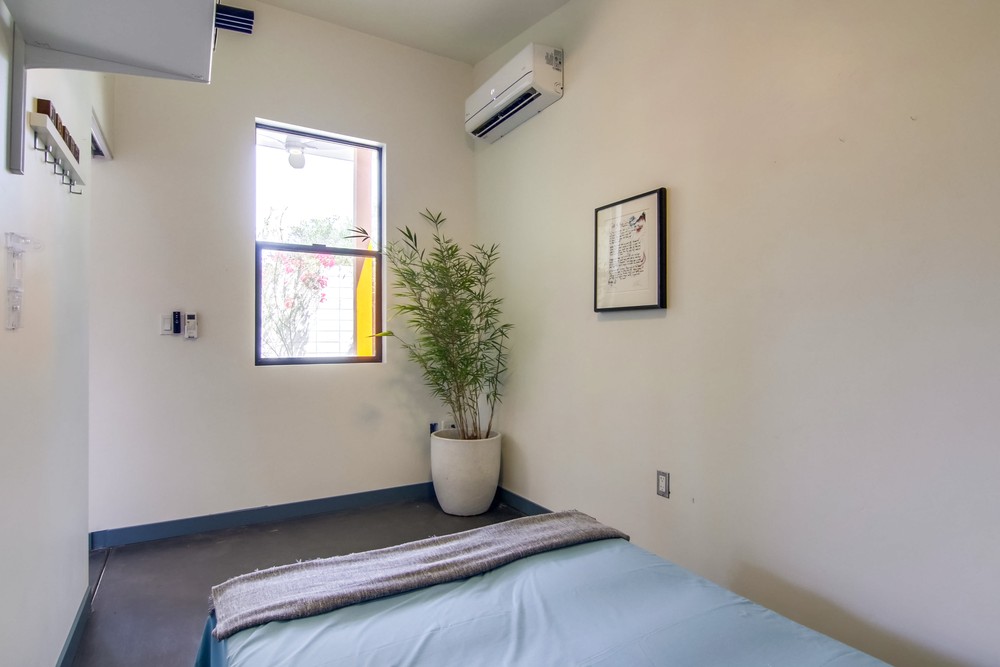 Virtual tour photo 70 of 76 for 1441 31st St