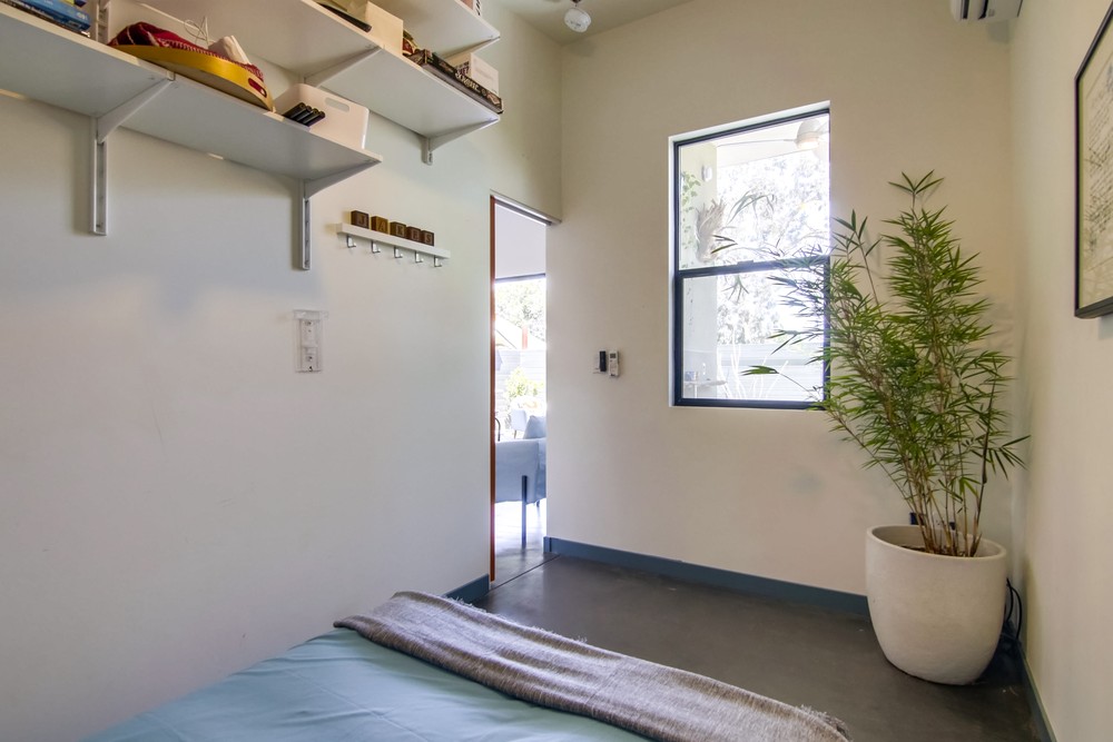 Virtual tour photo 72 of 76 for 1441 31st St