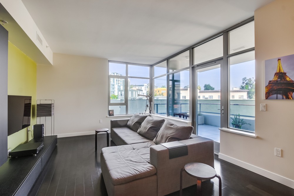 Virtual tour photo 12 of 62 for 1441 9th Avenue #402