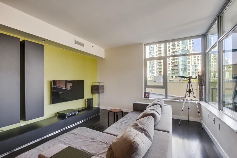 Virtual tour photo 15 of 62 for 1441 9th Avenue #402