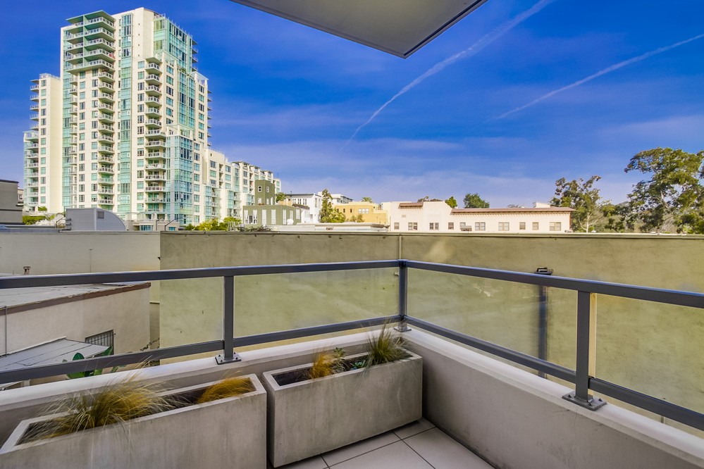 Virtual tour photo 30 of 62 for 1441 9th Avenue #402