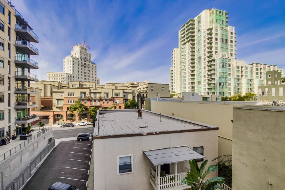 Virtual tour photo 31 of 62 for 1441 9th Avenue #402