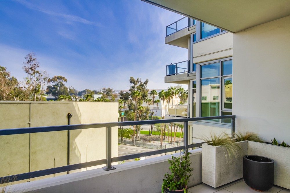 Virtual tour photo 37 of 62 for 1441 9th Avenue #402
