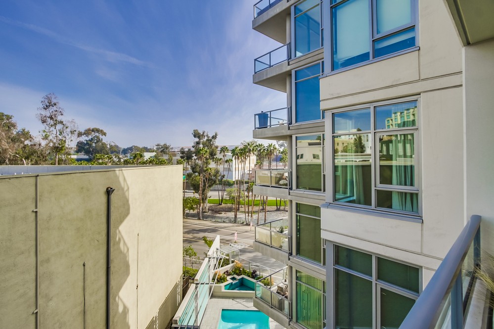 Virtual tour photo 38 of 62 for 1441 9th Avenue #402