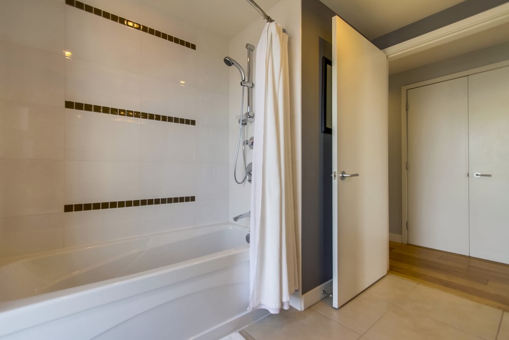 Virtual tour photo 53 of 79 for 1441 Ninth Ave #2401