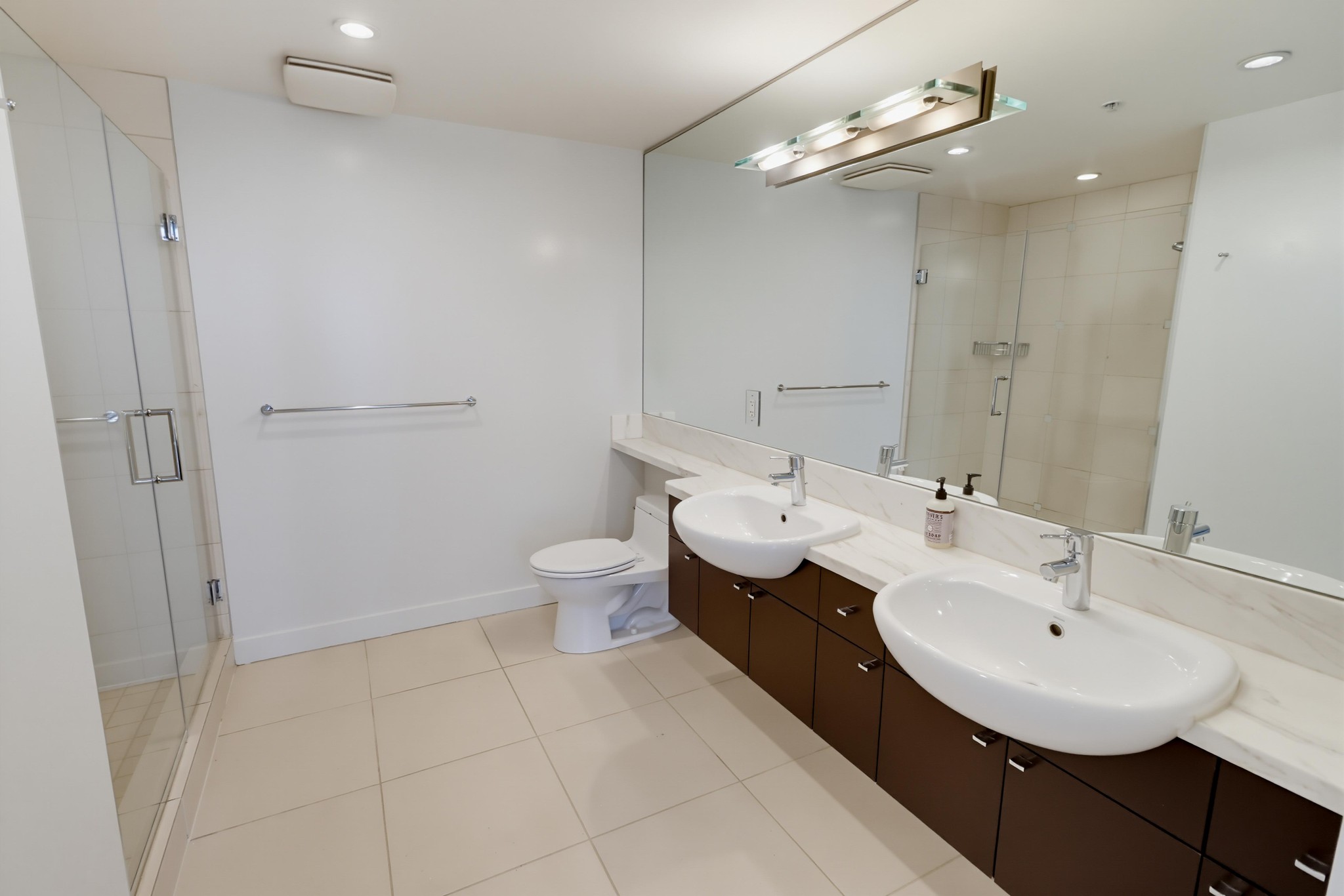 Virtual tour photo 38 of 52 for 1441 Ninth Ave Unit 507