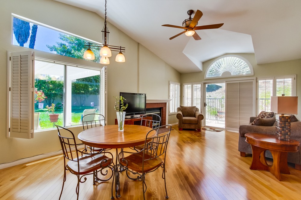 Virtual tour photo 8 of 77 for 14412 North Church Square