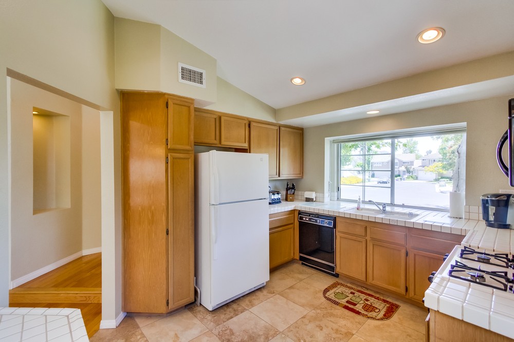 Virtual tour photo 18 of 77 for 14412 North Church Square
