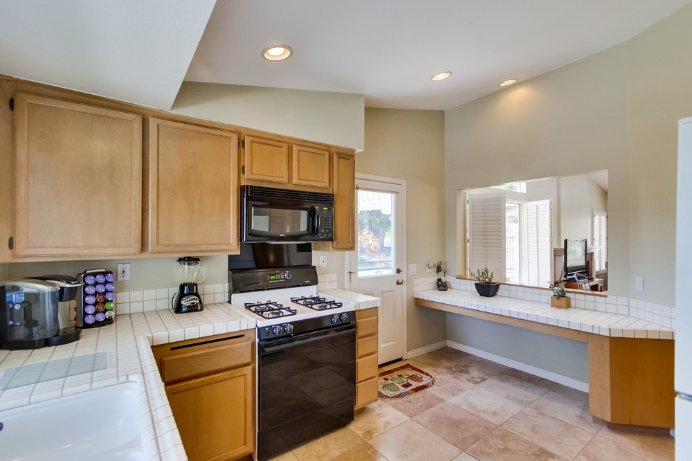 Virtual tour photo 21 of 77 for 14412 North Church Square