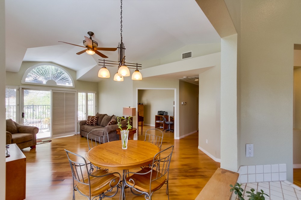Virtual tour photo 24 of 77 for 14412 North Church Square
