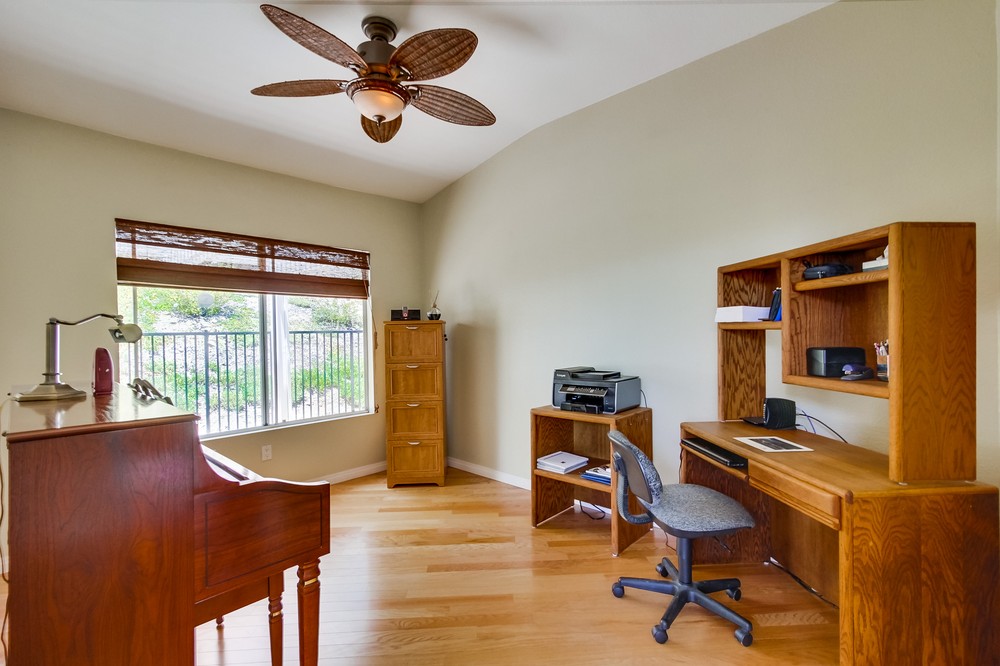 Virtual tour photo 25 of 77 for 14412 North Church Square