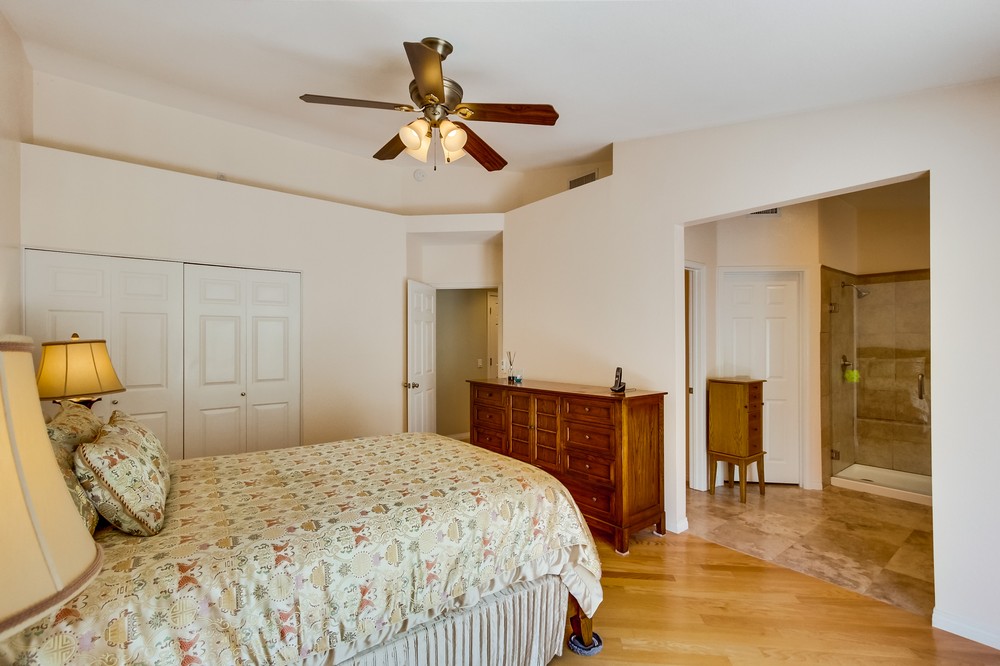 Virtual tour photo 33 of 77 for 14412 North Church Square