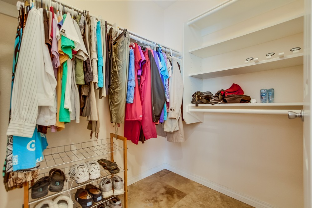 Virtual tour photo 40 of 77 for 14412 North Church Square
