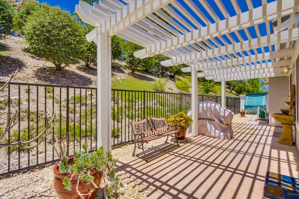 Virtual tour photo 59 of 77 for 14412 North Church Square