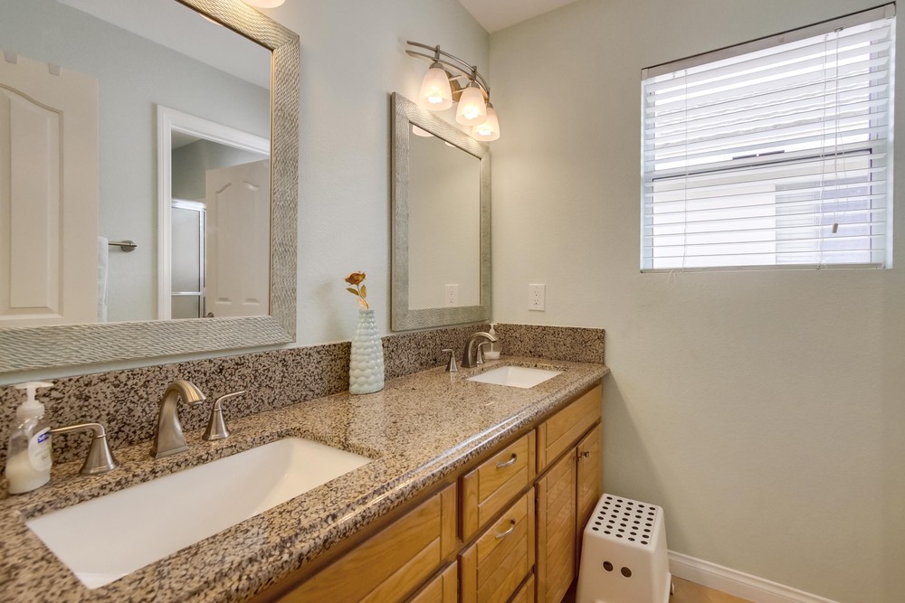 Virtual tour photo 19 of 49 for 14429 Seabridge Ln
