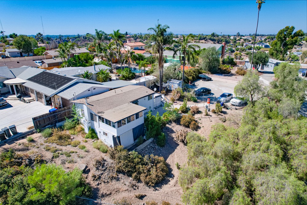 Virtual tour photo 25 of 47 for 1444 Klauber Ave