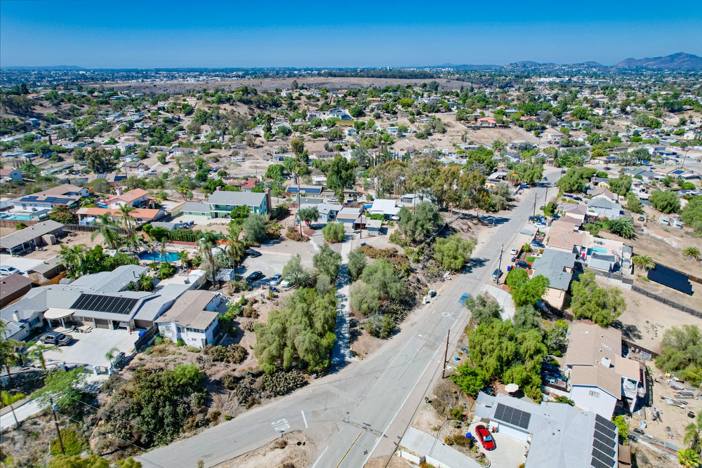 Virtual tour photo 32 of 47 for 1444 Klauber Ave