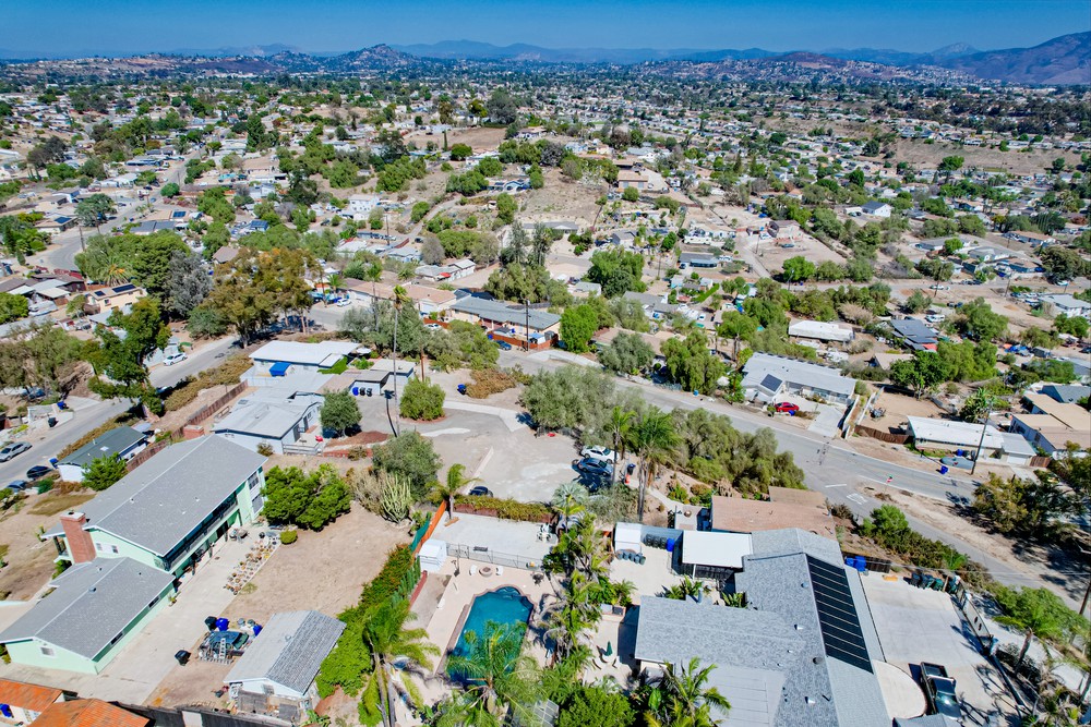 Virtual tour photo 34 of 47 for 1444 Klauber Ave