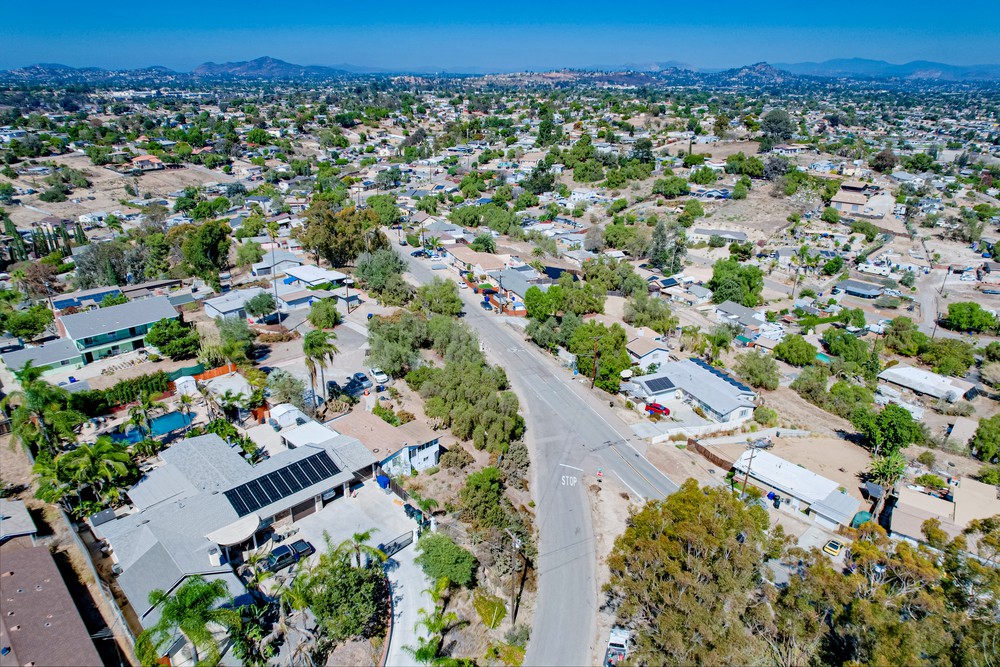 Virtual tour photo 35 of 47 for 1444 Klauber Ave