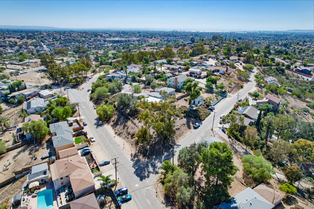 Virtual tour photo 40 of 47 for 1444 Klauber Ave