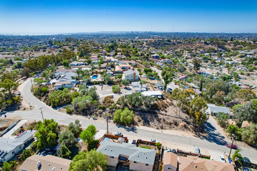 Virtual tour photo 43 of 47 for 1444 Klauber Ave