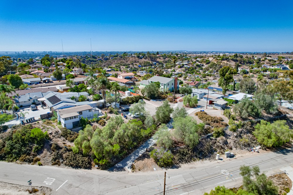 Virtual tour photo 46 of 47 for 1444 Klauber Ave