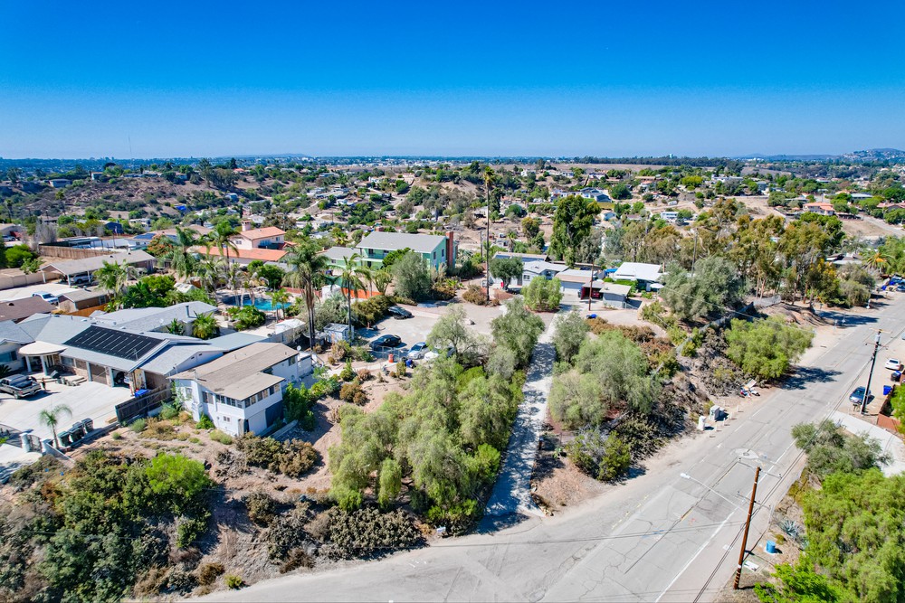 Virtual tour photo 47 of 47 for 1444 Klauber Ave