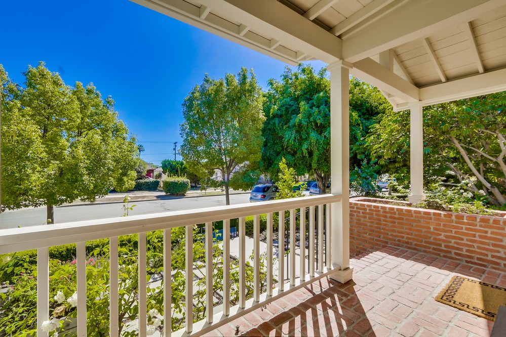 Virtual tour photo 5 of 52 for 1444 Law St