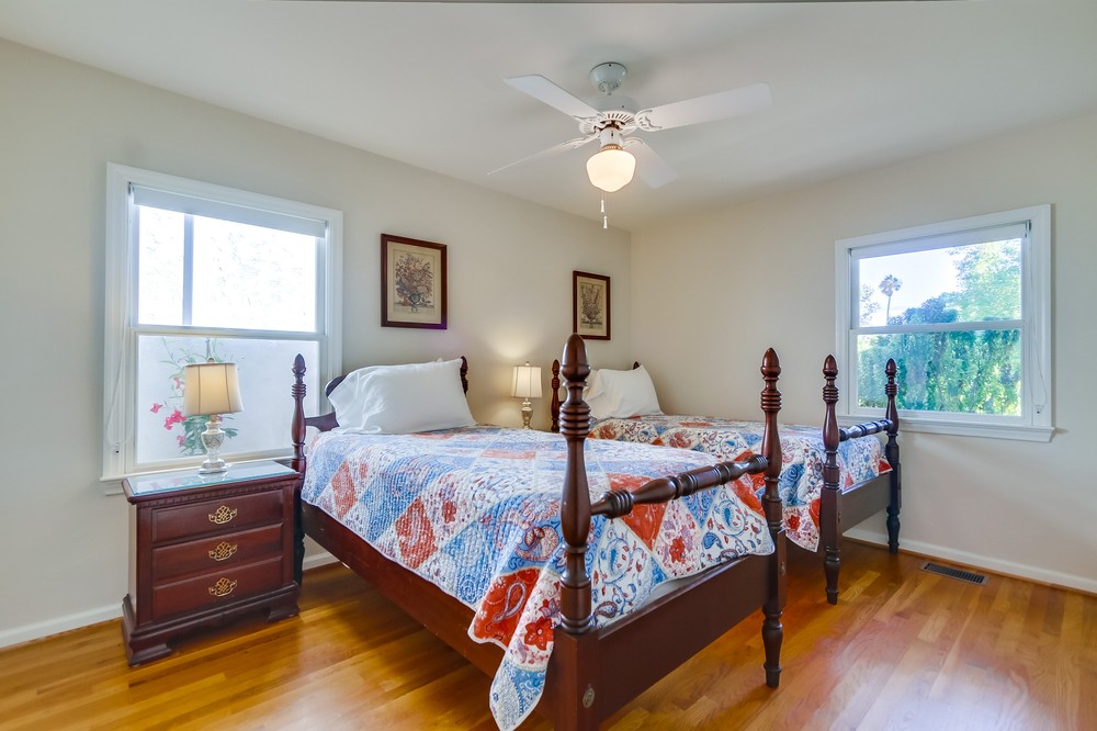 Virtual tour photo 41 of 52 for 1444 Law St